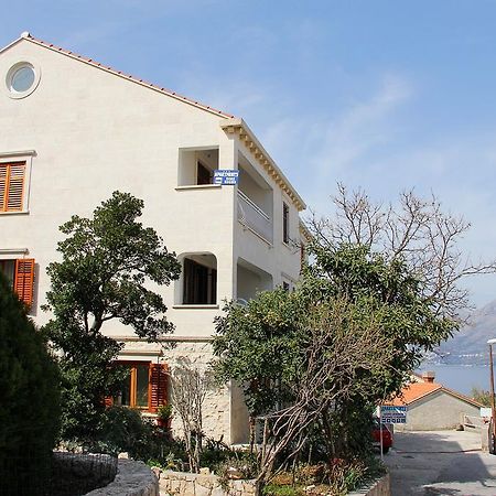 تْسافتات Apartments Zrnic المظهر الخارجي الصورة