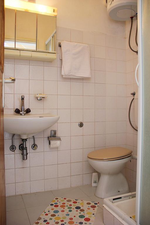 تْسافتات Apartments Zrnic المظهر الخارجي الصورة